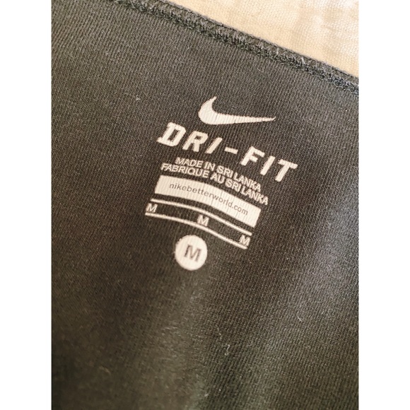 NIKE DRI-FIT black capri leggings - Picture 3 of 3